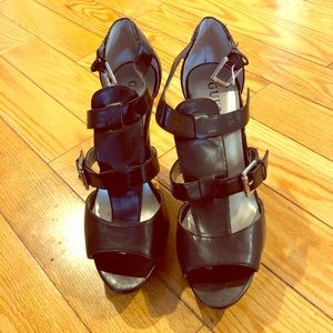 Guess black heels